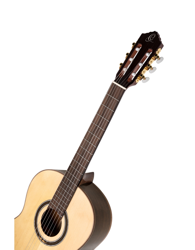 ORTEGA R158 Classical Guitar 4/4 with Gig Bag