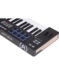 ARTURIA Keylab Essential 61 ΜΚ3 Black USB Midi Keyboard